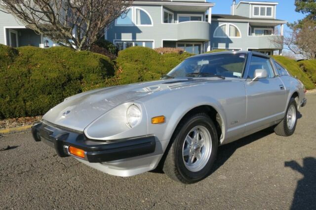 1981 DATSUN 280ZX CPE SILVER T-TOPS 10,000 DOCUMENTED MILES!!!! for