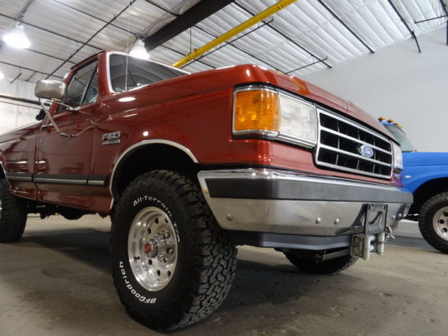 1990 Ford F150 4x4, XLT Lariat Edition. Rare Mint Condition for sale in