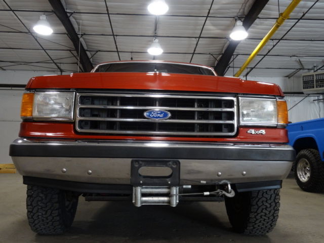 1990 Ford F150 4x4, XLT Lariat Edition. Rare Mint Condition for sale in
